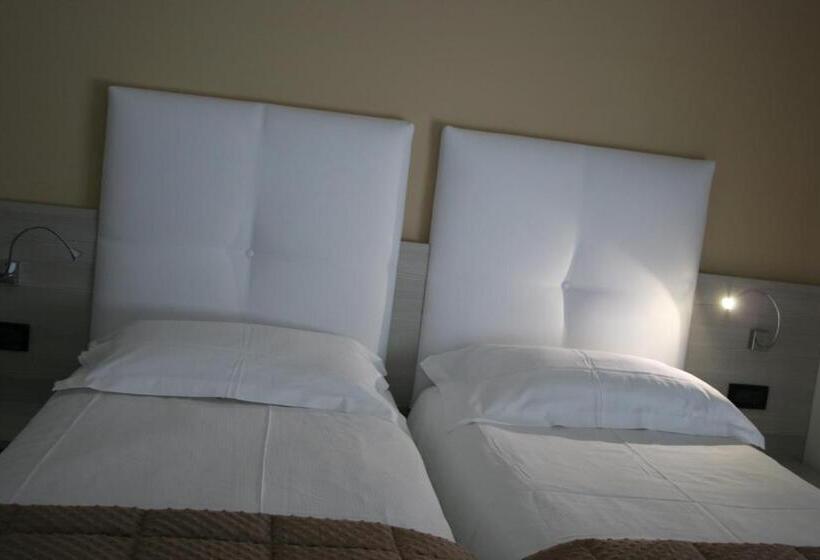 4인용 스탠다드 룸, Residence Franca B&b