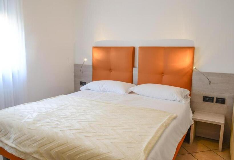 4인용 스탠다드 룸, Residence Franca B&b