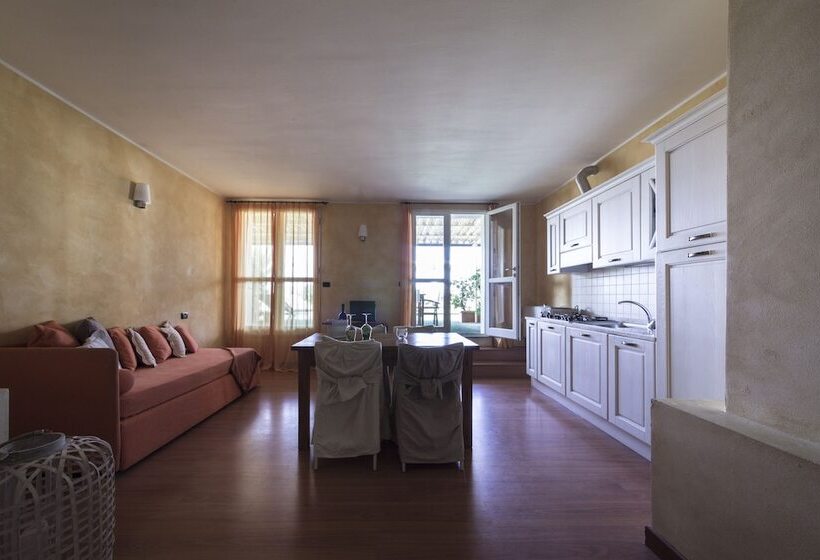 Студия Стандарт, Residenza Santa Cecilia