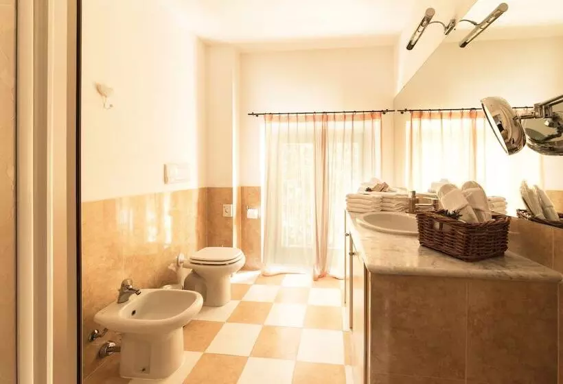 آپارتمان 2 خوابه با چشمانداز دریا, Residenza Santa Cecilia