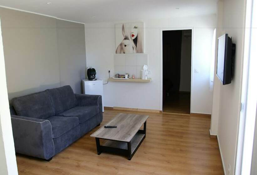 Четырехместный Номер Стандарт, L Eden Chambres D Hôtes