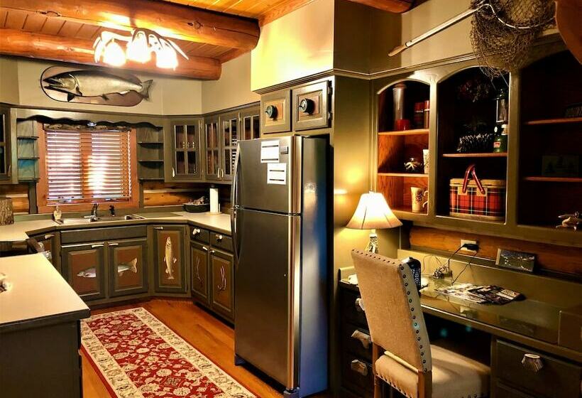 Хижина Deluxe, Cinnamon Valley Resort