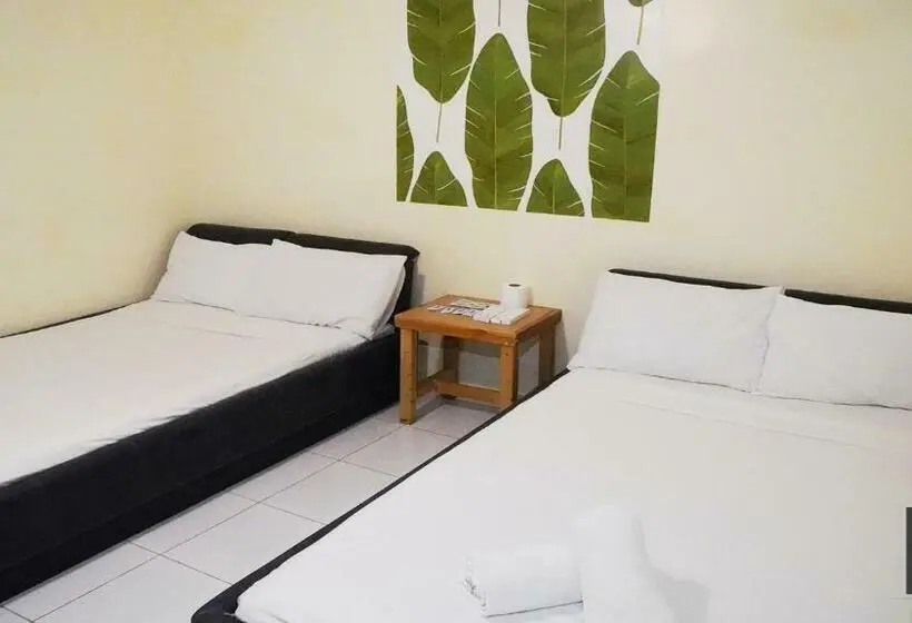 デラックスの４人部屋, Miami Heat Beach Resort