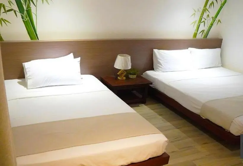 エクゼクティブルーム, Miami Heat Beach Resort