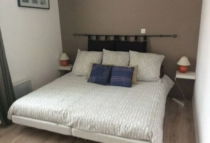 Appartamento Comfort 1 Camera da Letto, Les Fleurs Bleues