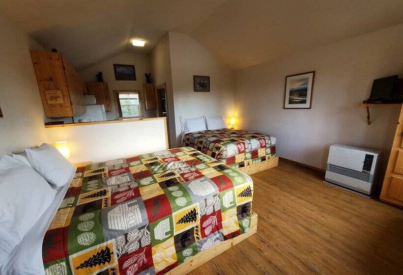 キャビン, Alaskan Spruce Cabins