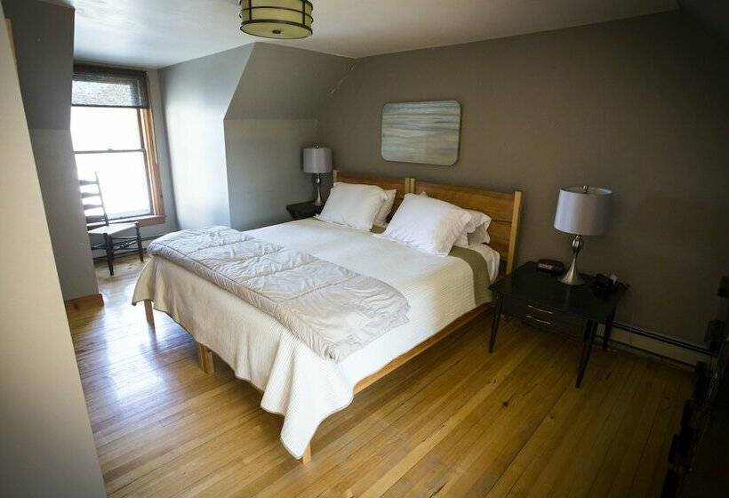 Люкс Premium 3 Спальни, Mt. Philo Inn