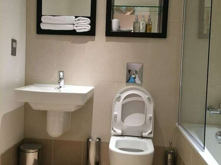 דירת פרמיום 2 חדרי שינה, Starlite Serviced Apartments