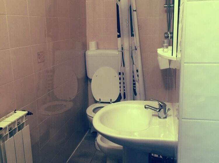 اتاق اکونومی, Residence Sweet Dreams