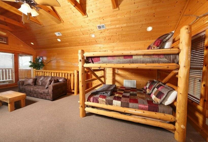 کابین, Rising Eagle Lodge By Redawning