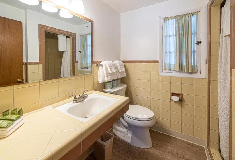 スイート, Star Gate Motel