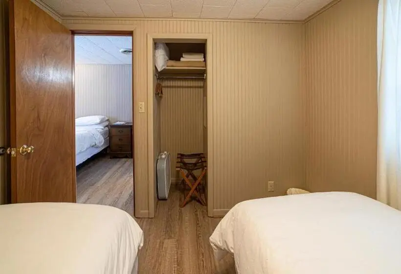 スイート（家族用）, Star Gate Motel