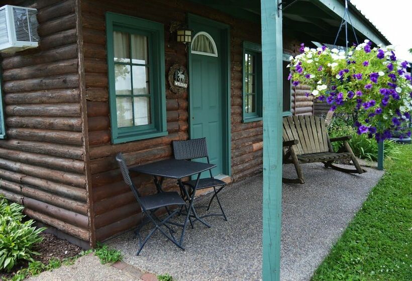 Хижина, Moon River Cabins
