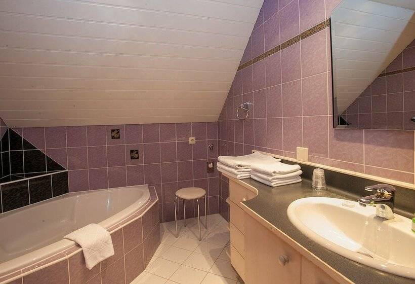 דירת חדר, Schluga Spa Apartments & Mobile Homes