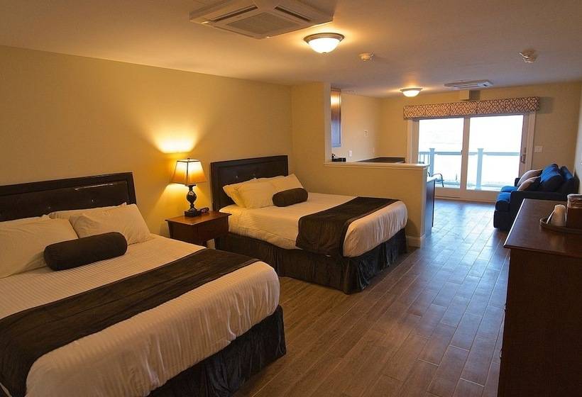 جناح سرير ملكى, The Pelham Resort Motel