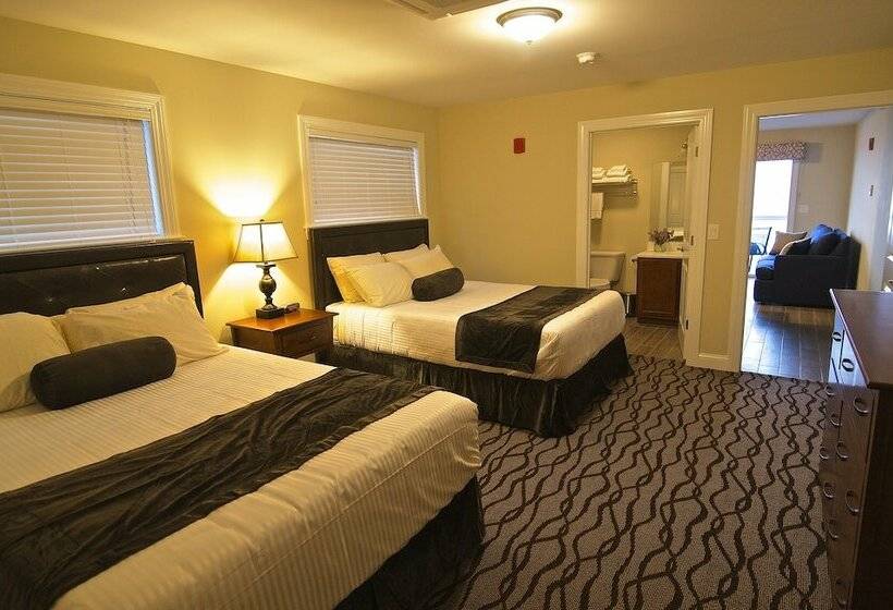 جناح سرير ملكى, The Pelham Resort Motel