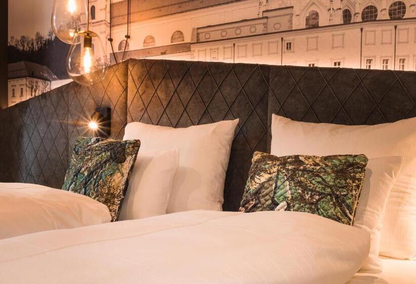 디럭스 룸, Am Paulusbogen