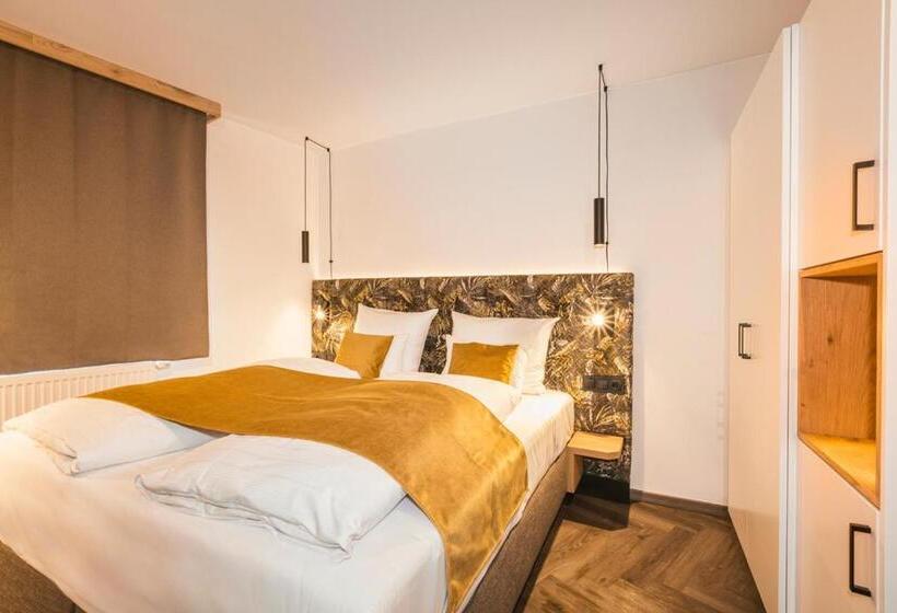 이코노미 룸, Am Paulusbogen