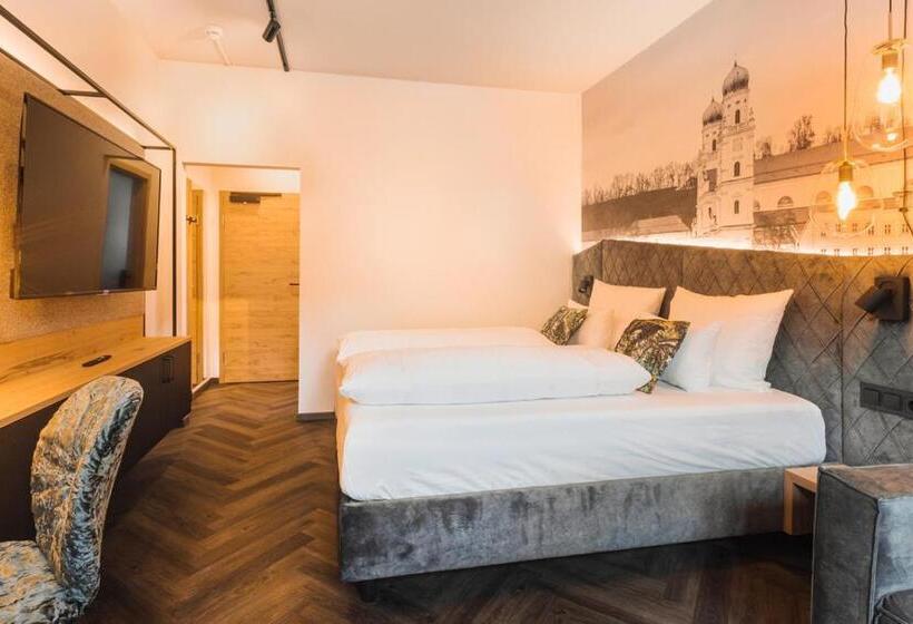 디럭스 룸, Am Paulusbogen