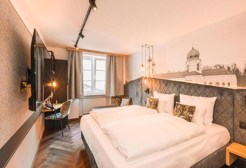 스탠다드 룸, Am Paulusbogen