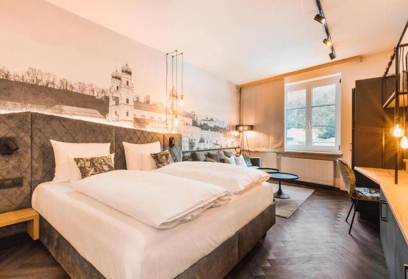 디럭스 룸, Am Paulusbogen