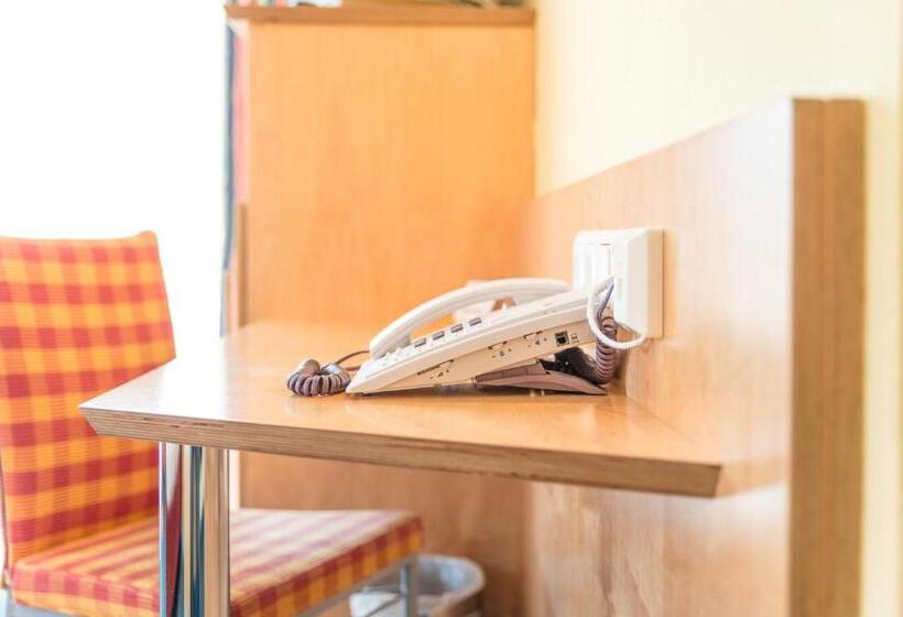 스탠다드 싱글 룸, Beim Schrey