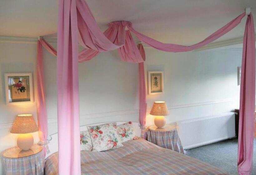 غرفة عائلية, Das Bärenhaus