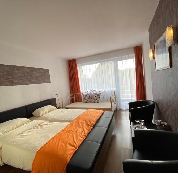 ベーシックトリプルルーム, Sonnenstrand