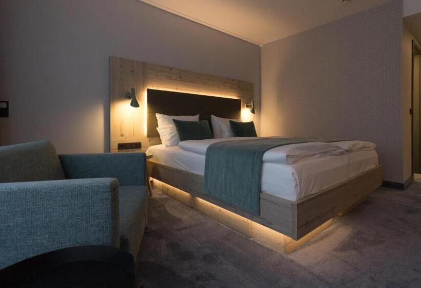 חדר סטנדרט, Fischers