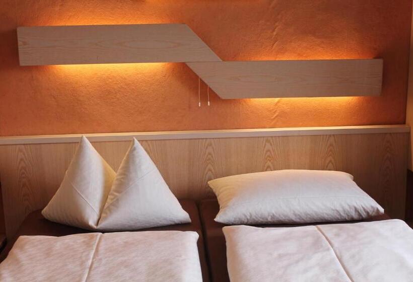 Номер Стандарт, Gasthof Post