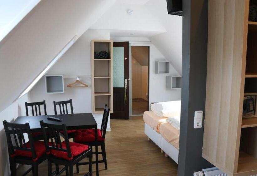 Семейный Номер, Gasthof Post