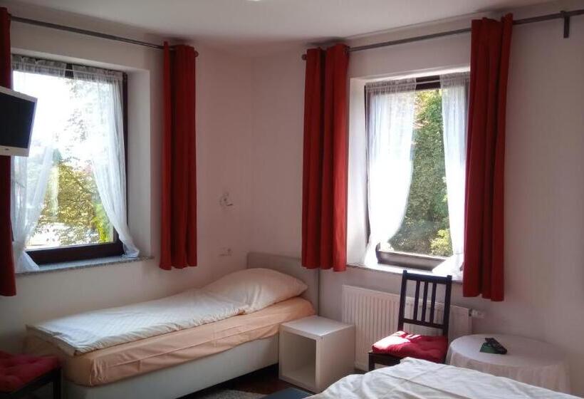 Трехместный Номер Классика, Gasthof Post