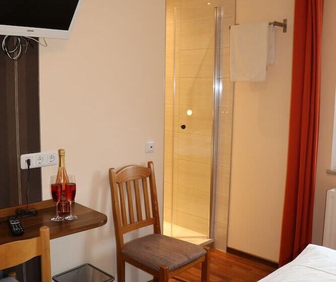 Номер Стандарт, Gasthof Post