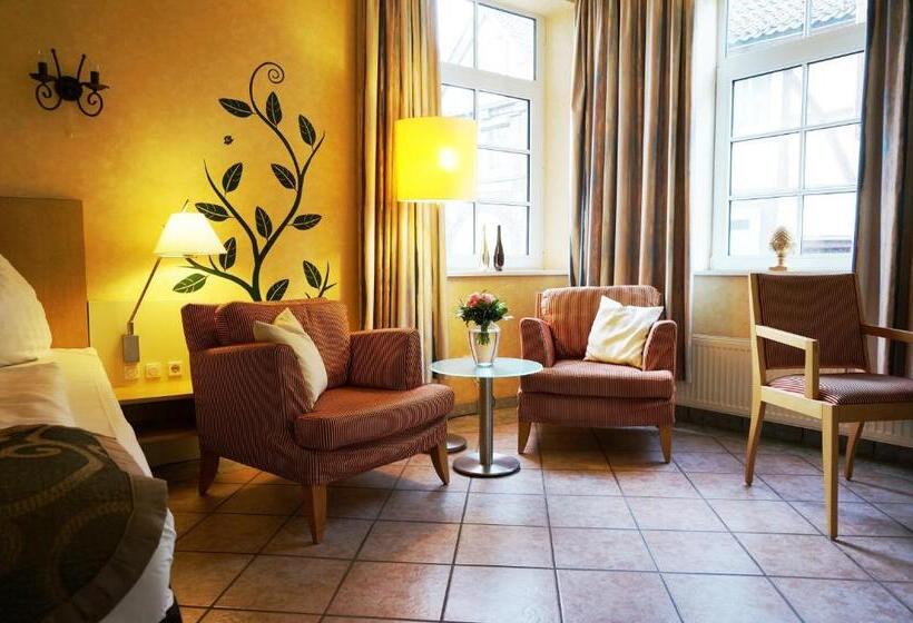 غرفة قياسية, Goldener Anker