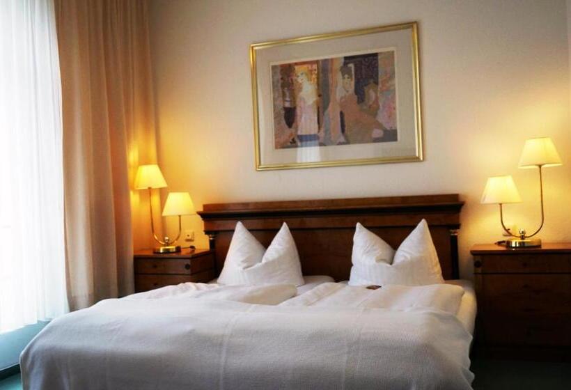 غرفة كومفورت, Goldener Anker