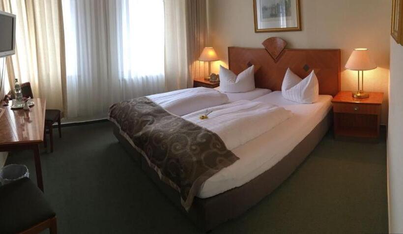 غرفة أساسية, Goldener Anker