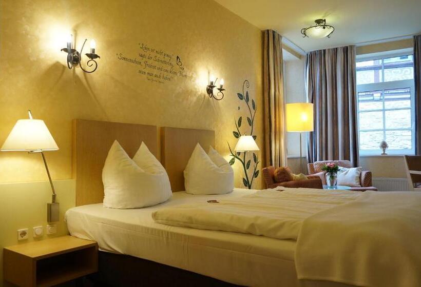 غرفة قياسية, Goldener Anker