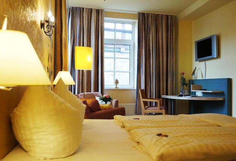 غرفة قياسية, Goldener Anker