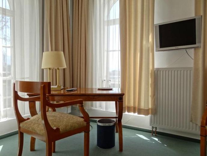 غرفة كومفورت, Goldener Anker