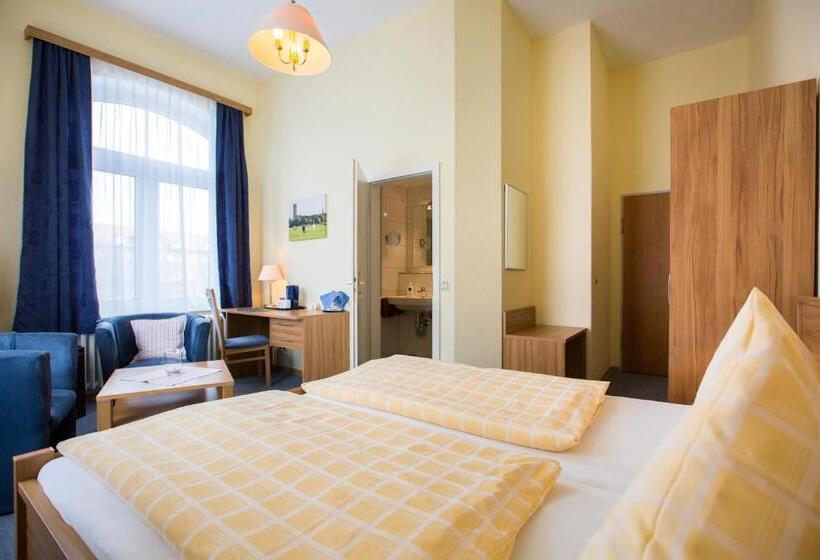 اتاق استاندارد, Graf Waldersee