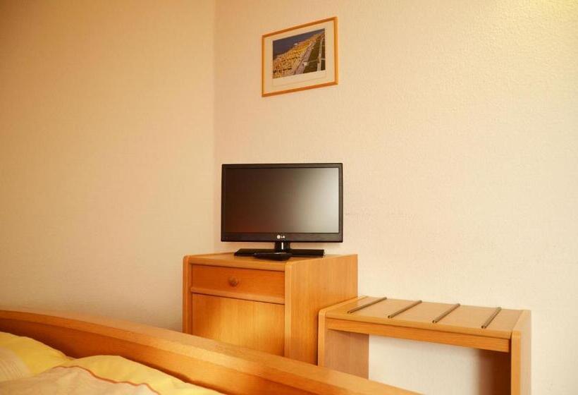 غرفة قياسية, Landhaus Braband