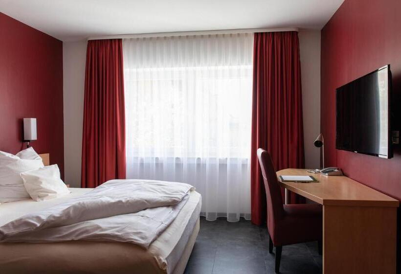 Номер Стандарт, Mein Schloss