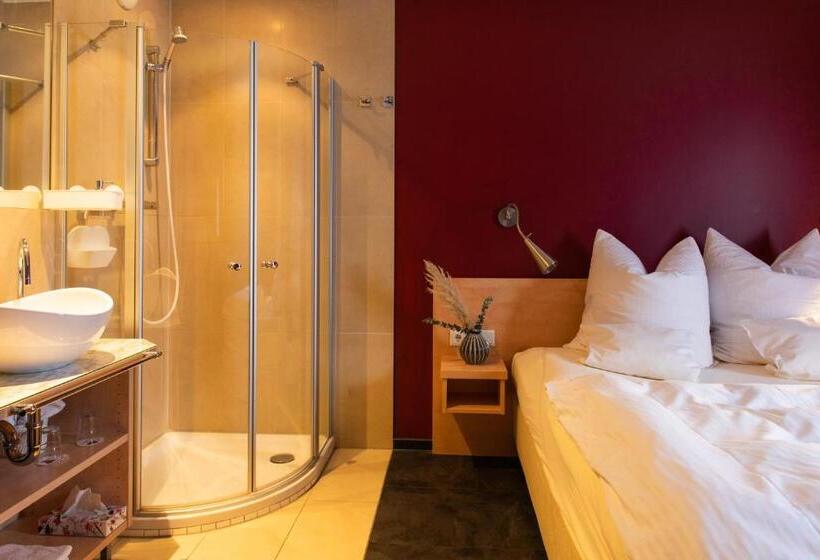 Номер Стандарт, Mein Schloss