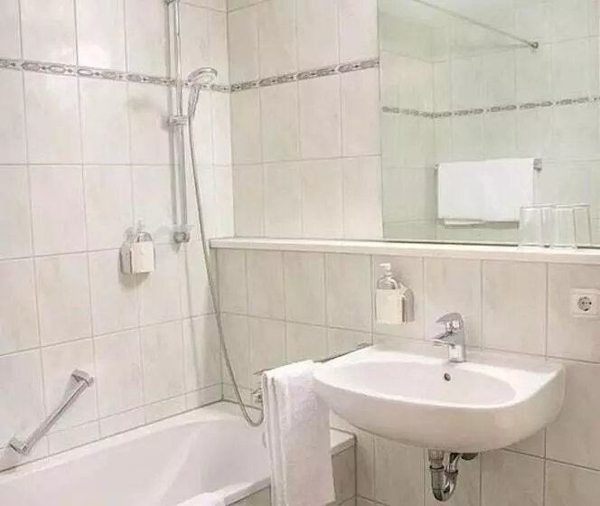 Quarto standard, Miratel