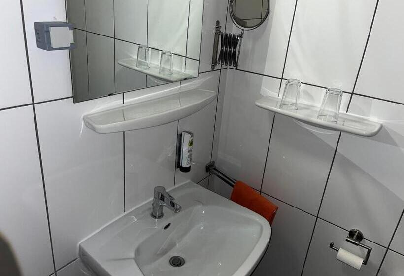 スタンダードシングルルーム, Sonnenstrand