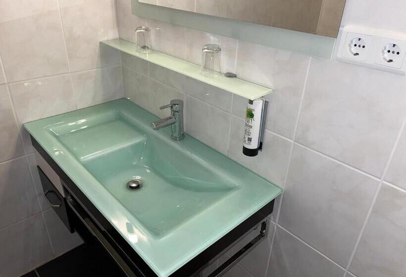 ベーシックトリプルルーム, Sonnenstrand