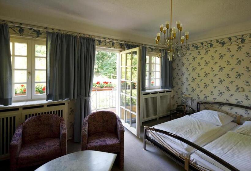 标准间, Park Villa