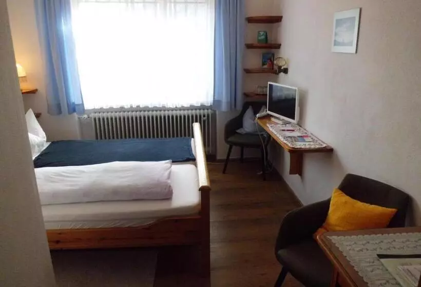 スタンダードシングルルーム, Restaurant   Pension Herrgottstal
