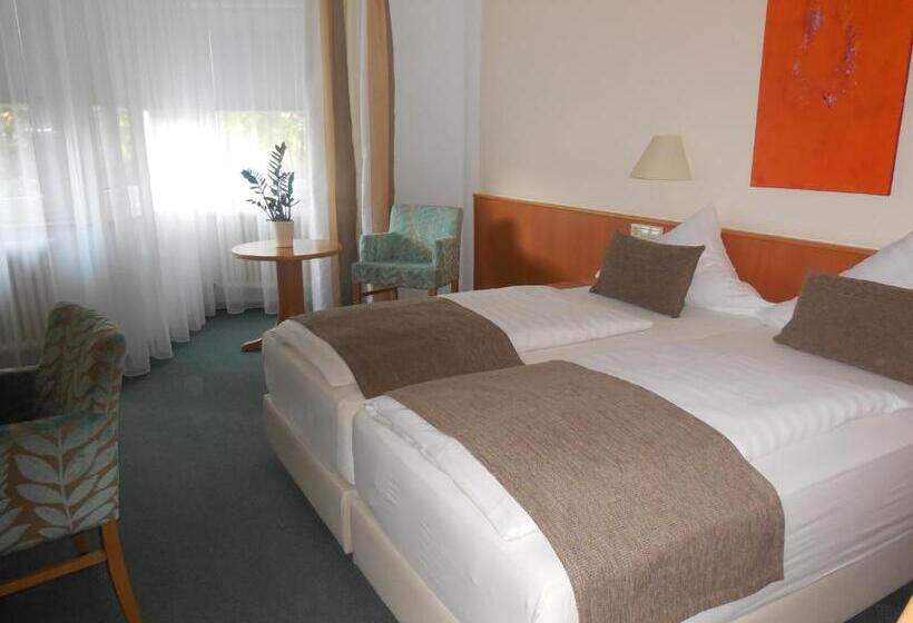 스탠다드 룸, Schober