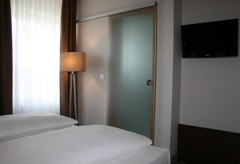 Номер бизнес-класса, Parqéo Im A66